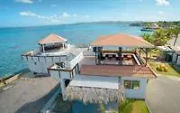 Docs Place Negril Hotel